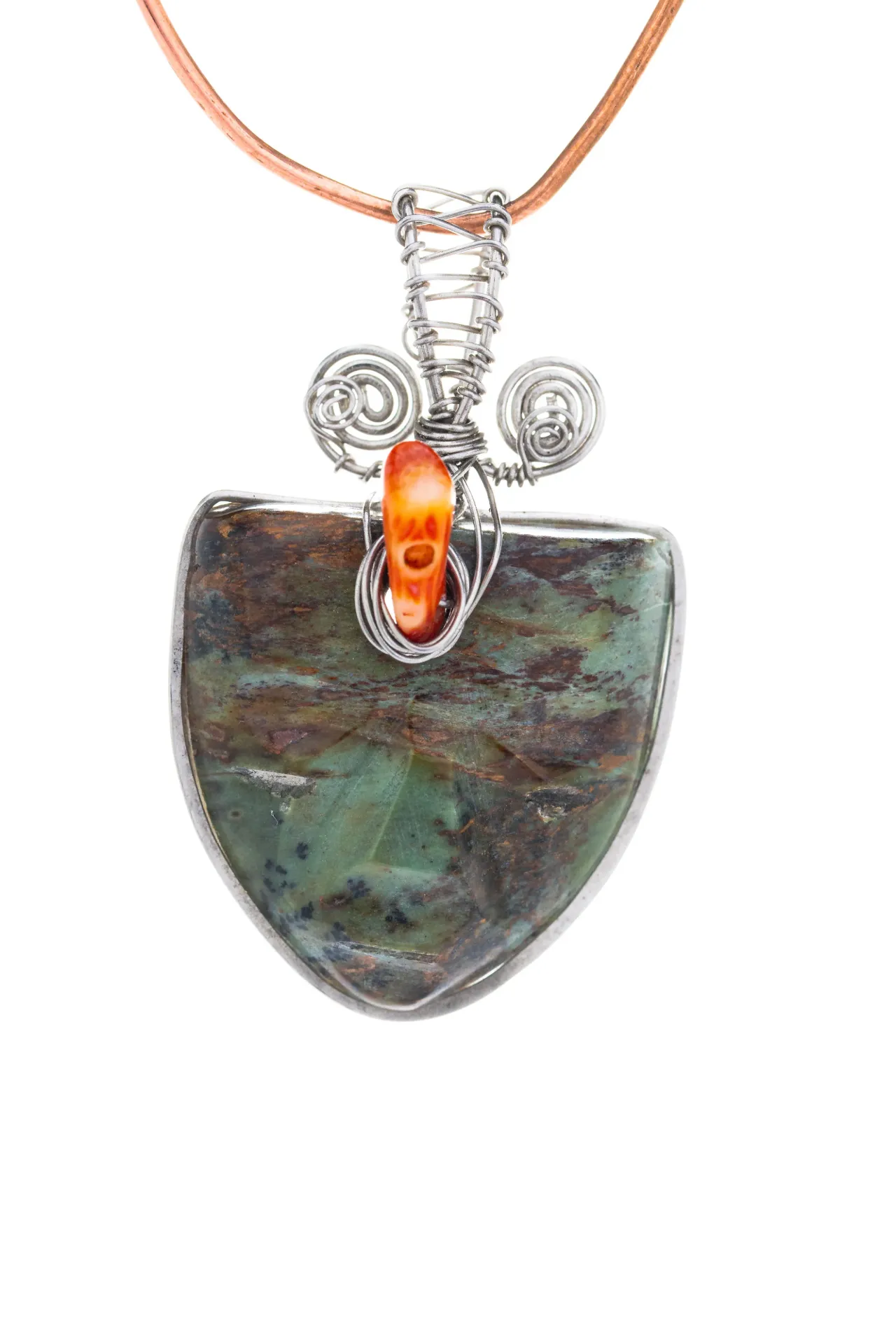 Fuego Marino — Mascarita de jade ecuatoriano