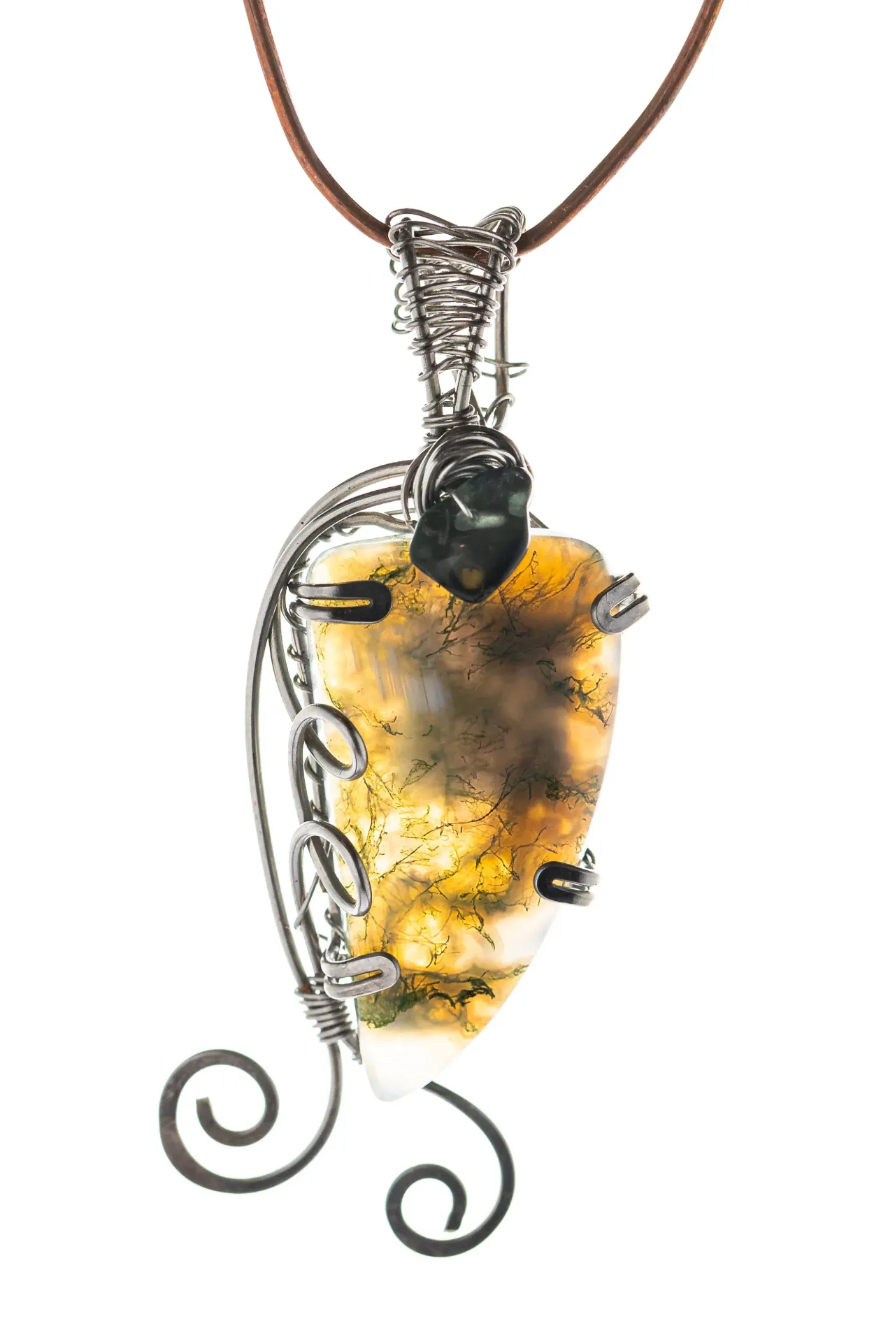 [DI-AC-PR-001] Green Mist — Prehnite and smoky quartz charm